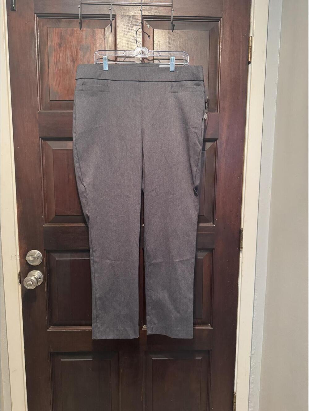 Liz Claiborne Classic Straight Leg Career Gray Pants Size 16 Long New with tags